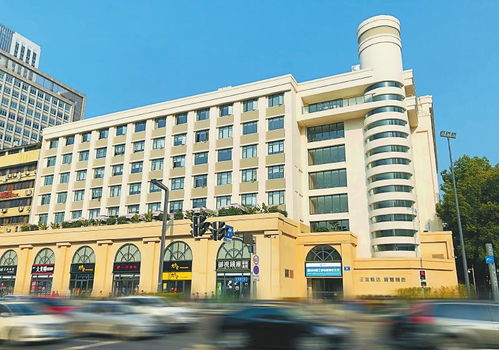 風雨之中再登高 四川中煙克服疫情影響 生產(chǎn)經(jīng)營再上新臺階